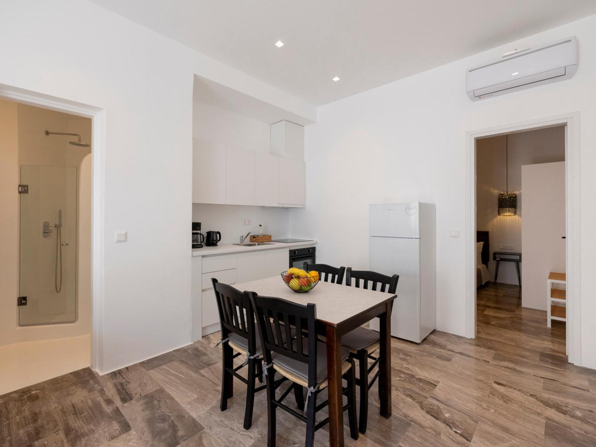 Ela Appartement Náoussa